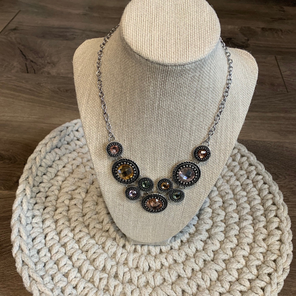 Premier Designs Statement Jewel Necklace Costume Jewelry
